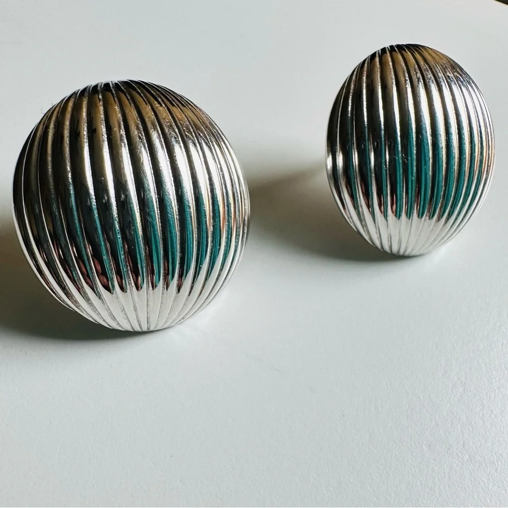 Vintage Monet Round Pierced Earrings
